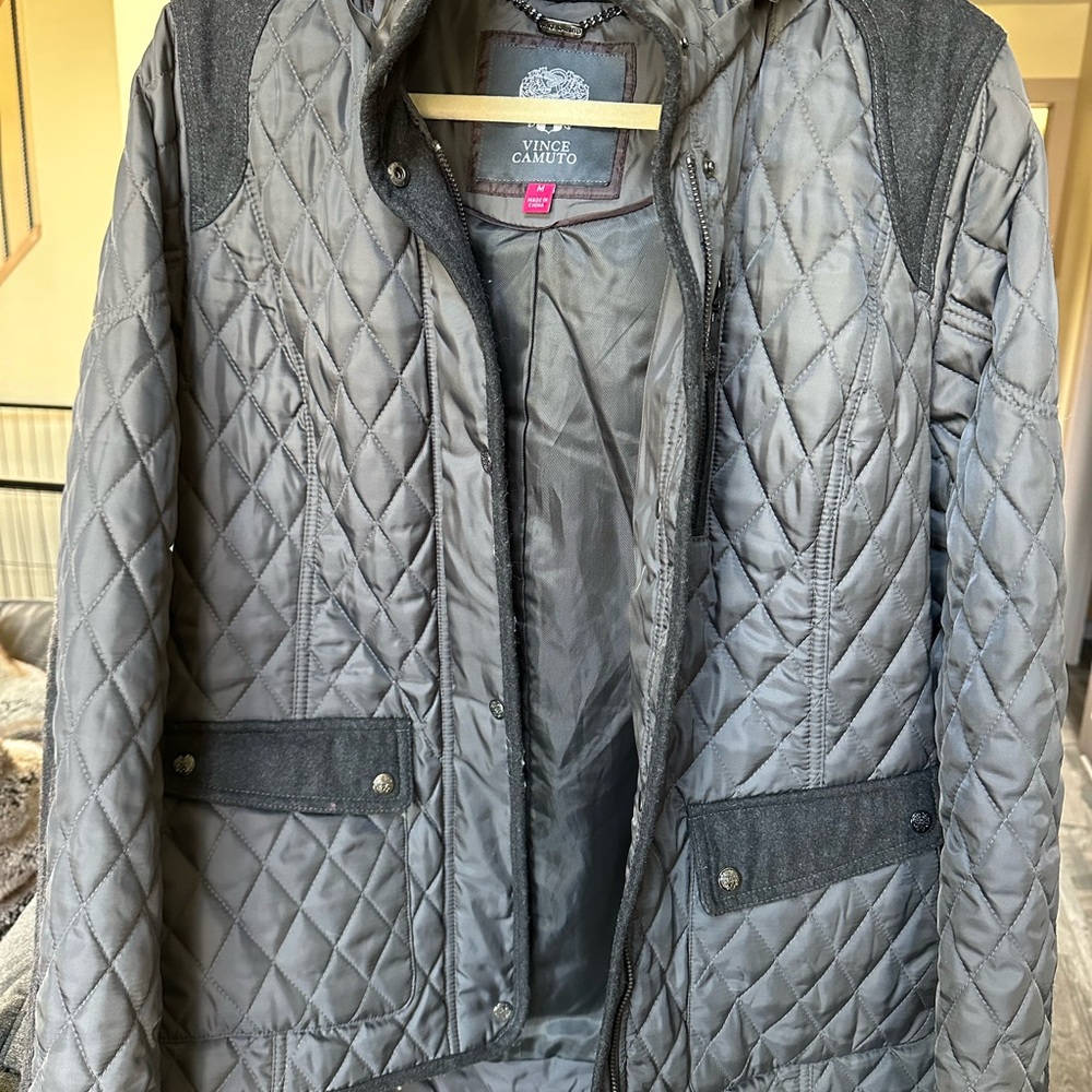 Vince Camuto Quilted Gray Jacket with Dark Gray Accents